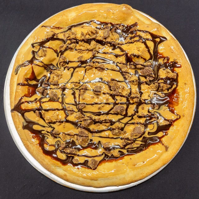 Reese's Dessert Pizza.